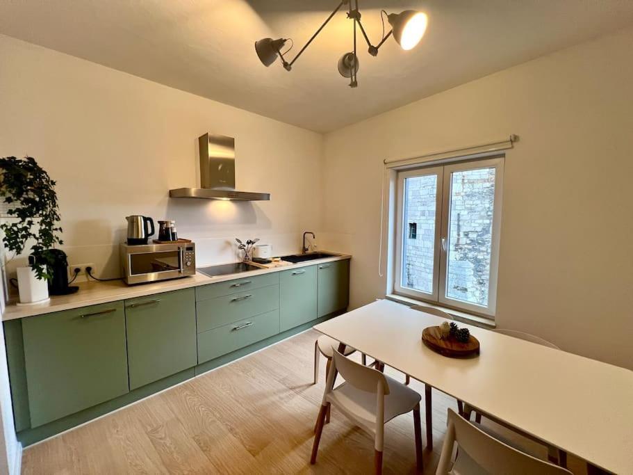 Duplex Chic Et Spacieux - Hypercentre Lieja Exterior foto