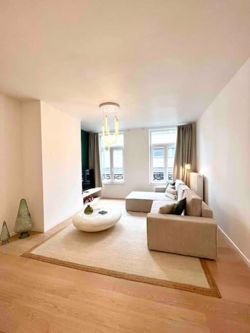 Duplex Chic Et Spacieux - Hypercentre Lieja Exterior foto